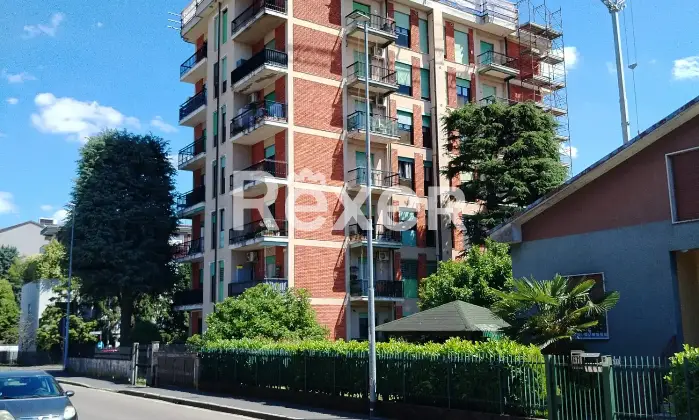 Rexer-Garbagnate-Milanese-Panoramico-locali-Vista