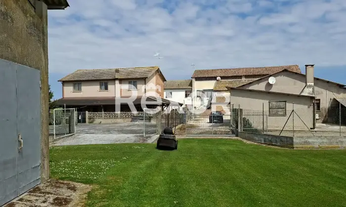 Rexer-Taglio-di-Po-Casa-di-campagna-con-capannone-in-vendita-in-Via-Lombardia-a-Taglio-di-Po-Altro