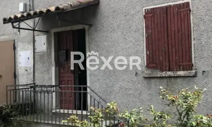 Rexer-Ventasso-Casa-semindipendente-in-vendita-in-via-Stette-Cerreto-Alpi-Ventasso-Altro