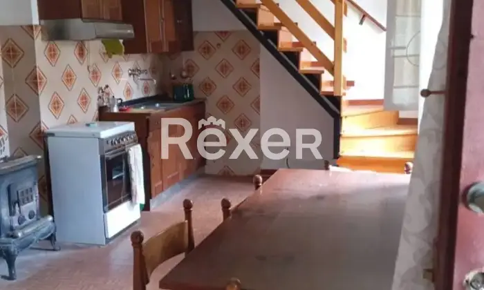 Rexer-Ventasso-Casa-semindipendente-in-vendita-in-via-Stette-Cerreto-Alpi-Ventasso-Altro
