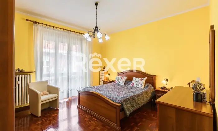 Rexer-Moncalieri-Trilocale-ultimo-piano-luminoso-e-panoramico-Altro