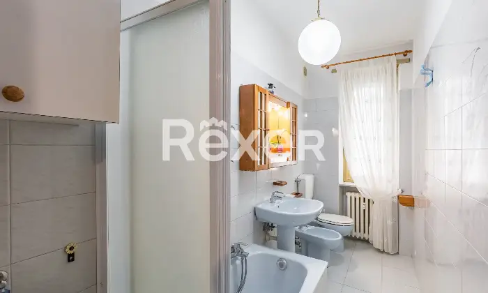 Rexer-Moncalieri-Trilocale-ultimo-piano-luminoso-e-panoramico-Altro