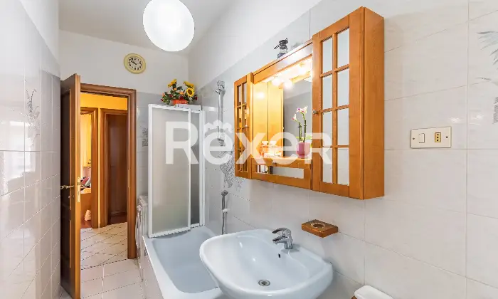 Rexer-Moncalieri-Trilocale-ultimo-piano-luminoso-e-panoramico-Altro
