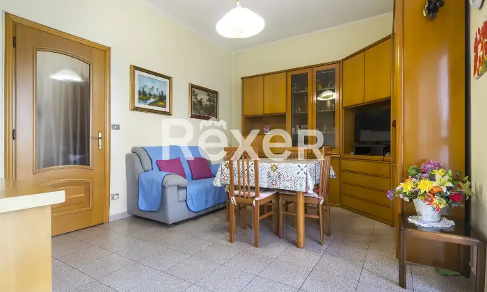 Rexer-Collegno-BILOCALE-CON-AMPIA-CANTINA-E-BOX-AUTO-Altro
