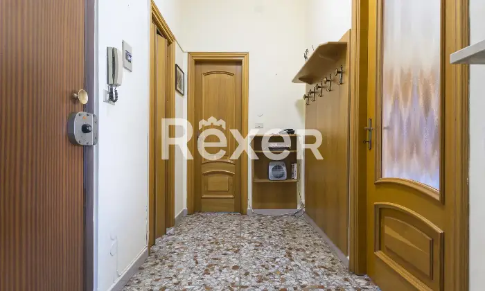 Rexer-Collegno-BILOCALE-CON-AMPIA-CANTINA-E-BOX-AUTO-Altro