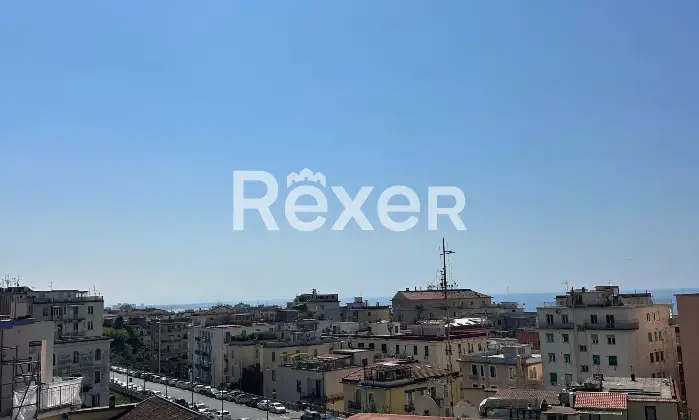 Rexer-Salerno-Luminoso-quadrilocale-con-terrazzo-panoramico-Altro