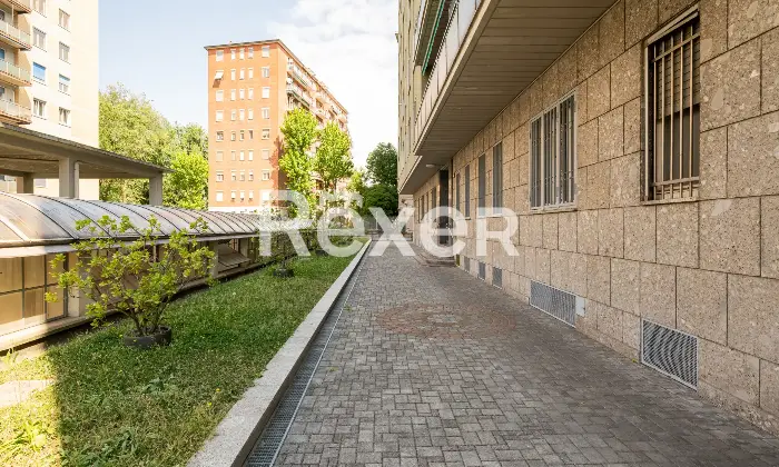 Rexer-Milano-Bilocale-con-cantina-Altro