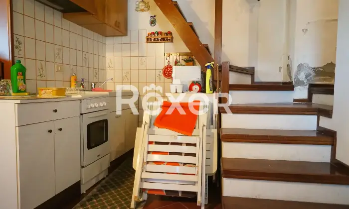 Rexer-Caprezzo-Villetta-a-schiera-in-vendita-in-Via-Montebello-a-Caprezzo-Altro