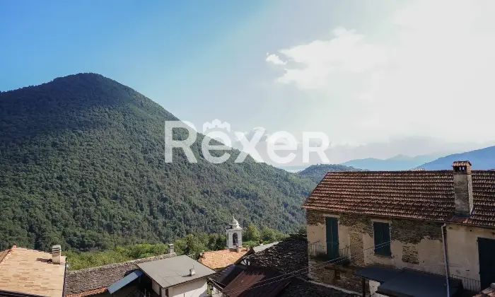 Rexer-Caprezzo-Villetta-a-schiera-in-vendita-in-Via-Montebello-a-Caprezzo-Altro