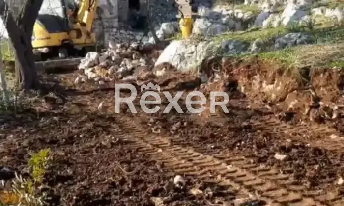 Rexer-Gaeta-Terreno-con-progetto-approvato-in-vendita-in-via-del-Colle-a-Gaeta-Altro