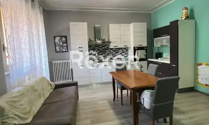 Rexer-Canino-Vendesi-appartamenti-indipendenti-in-Via-Guido-Caratelli-a-Canino-Altro