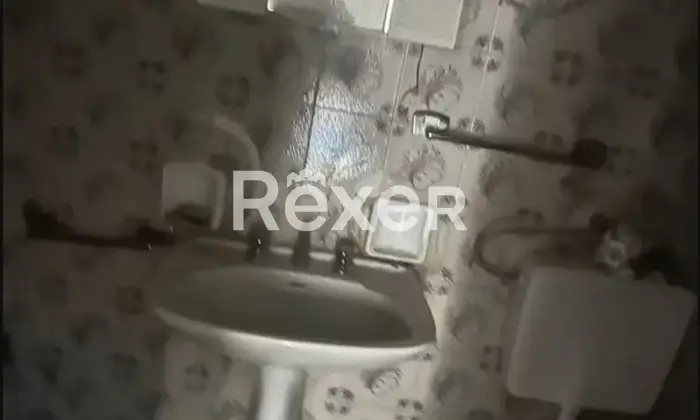 Rexer-Ischitella-Casa-su-due-piani-in-vendita-in-Via-Pietro-Giannone-ad-Ischitella-Altro