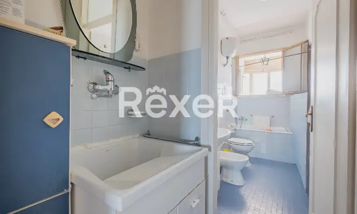 Rexer-Roma-Appartamento-in-Via-Carlo-Zaccagnini-Altro