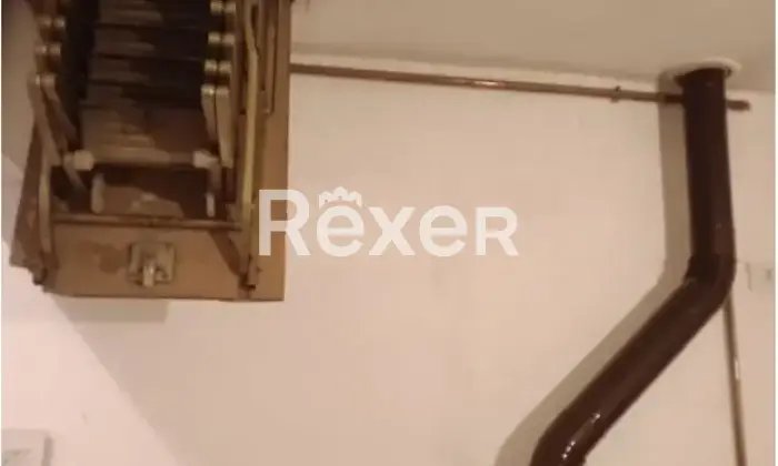 Rexer-Sarzana-Trilocale-in-vendita-in-Via-Cisa-a-Sarzana-Altro