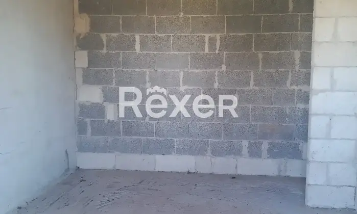 Rexer-PresicceAcquarica-Fabbricato-indipendente-allo-stato-rustico-Altro