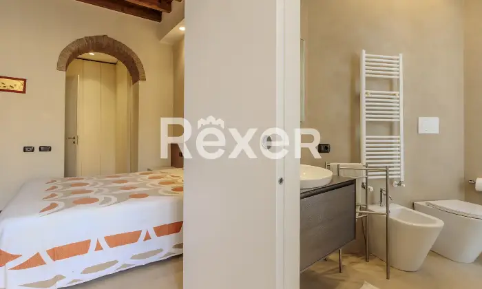 Rexer-Bergamo-Appartamento-ristrutturato-in-stabile-depoca-con-box-di-ampia-metratura-Altro