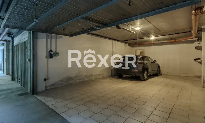 Rexer-Bergamo-Appartamento-ristrutturato-in-stabile-depoca-con-box-di-ampia-metratura-Altro