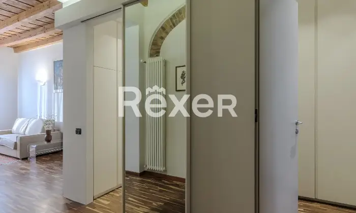 Rexer-Bergamo-Appartamento-ristrutturato-in-stabile-depoca-con-box-di-ampia-metratura-Altro