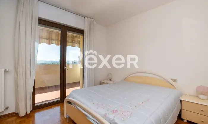 Rexer-Bologna-Quadrilocale-ristrutturato-con-doppia-esposizione-e-balconi-Altro