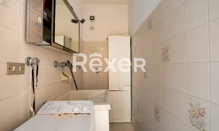 Rexer-Bologna-Quadrilocale-ristrutturato-con-doppia-esposizione-e-balconi-Altro