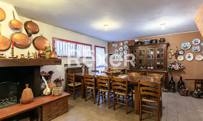 Rexer-San-Lazzaro-di-Savena-Villa-a-schiera-con-giardino-e-taverna-indipendente-Altro