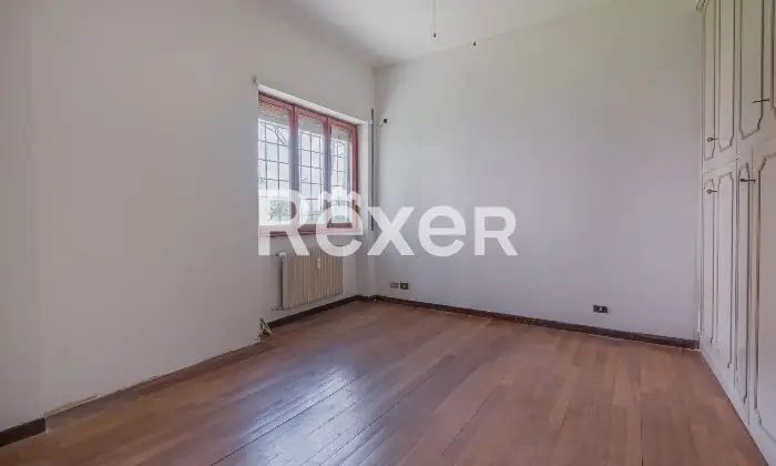 Rexer-Mostacciano-Appartamento-con-cantina-e-box-auto-Altro