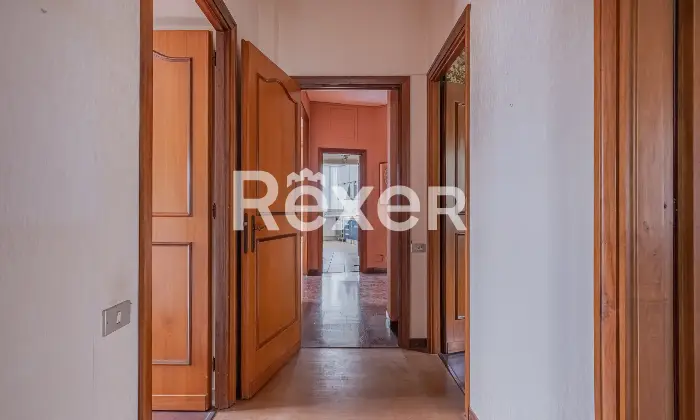 Rexer-Mostacciano-Appartamento-con-cantina-e-box-auto-Altro