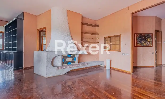 Rexer-Mostacciano-Appartamento-con-cantina-e-box-auto-Altro