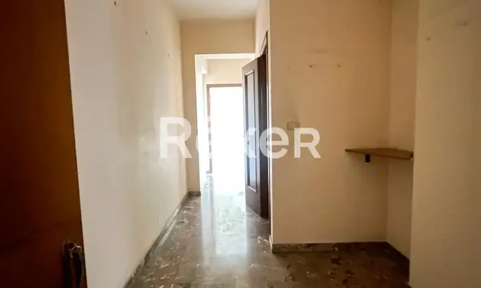 Rexer-Reggio-Calabria-Ampio-appartamento-con-ascensore-Altro