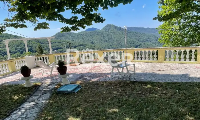 Rexer-Davagna-Villa-con-vista-e-ampio-giardino-Davagna-Altro