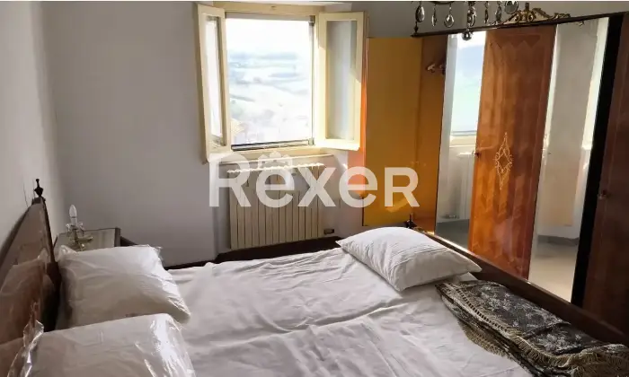 Rexer-Lapedona-Casa-di-paese-in-vendita-in-Largo-IV-Novembre-Lapedona-Altro