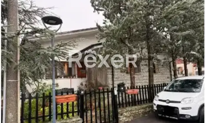 Rexer-Cingoli-Villa-in-vendita-in-Via-Cristianopoli-a-Cingoli-Altro