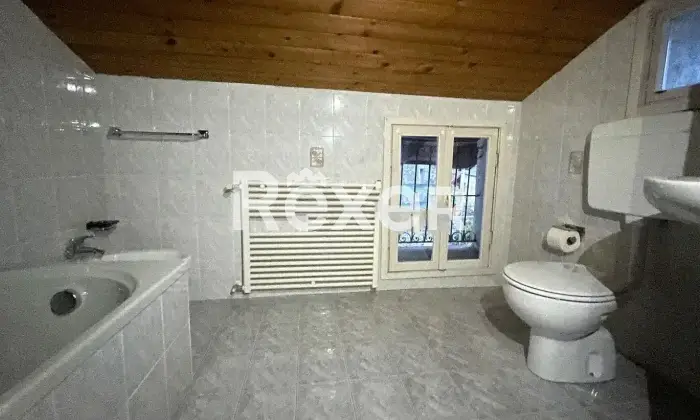 Rexer-Cercino-Villa-in-vendita-Altro