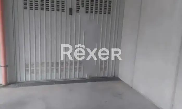 Rexer-Limbiate-Garage-in-vendita-in-Via-Luciano-Manara-a-Limbiate-Altro