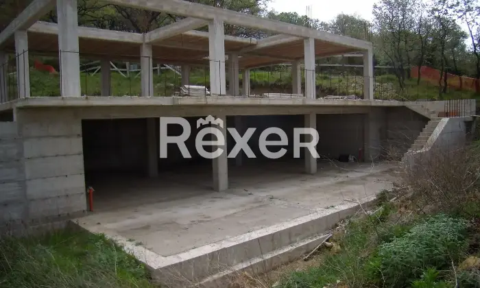 Rexer-Capaccio-Paestum-Rustico-in-costruzione-in-terreno-panoramico-Giardino