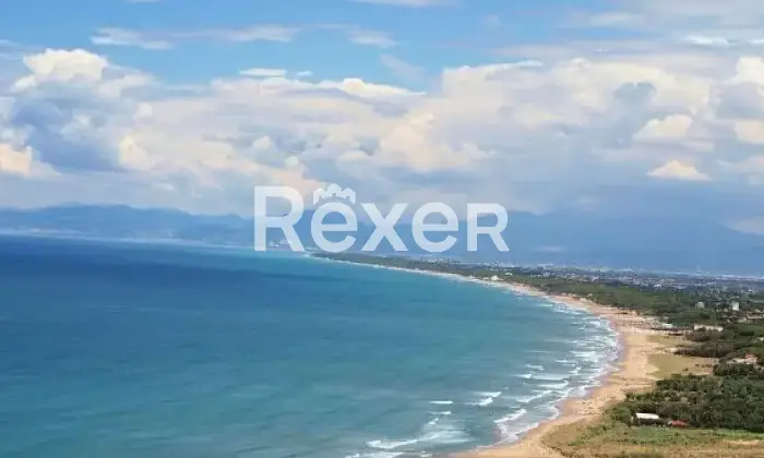 Rexer-Capaccio-Paestum-Rustico-in-costruzione-in-terreno-panoramico-Terrazzo