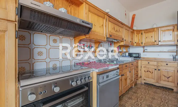 Rexer-Roma-Appartamento-trilocale-a-Roma-Loc-Cesano-Altro