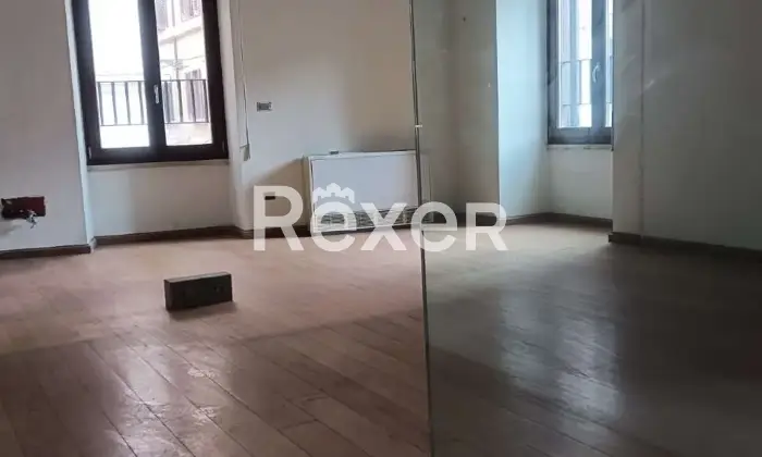 Rexer-Roma-Stabile-Palazzo-in-vendita-a-Roma-Altro