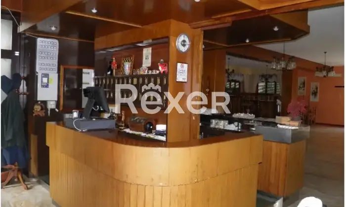 Rexer-Albareto-Complesso-alberghiero-e-commerciale-in-vendita-in-Via-della-Repubblica-ad-Albareto-Altro