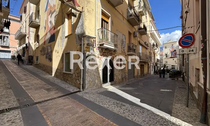 Rexer-Diamante-Ampio-e-panoramico-appartamento-con-sovrastante-terrazzo-da-mq-Terrazzo