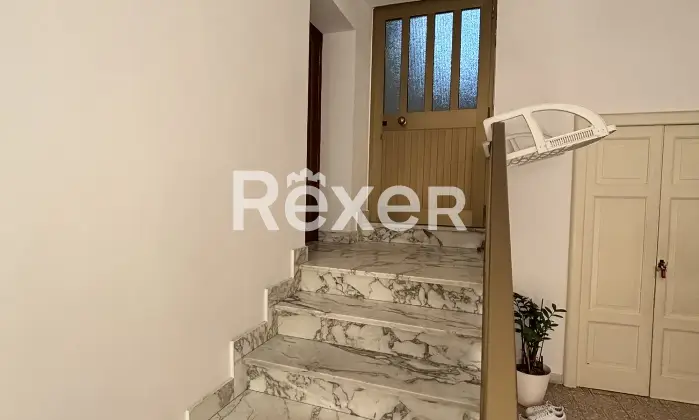 Rexer-Diamante-Ampio-e-panoramico-appartamento-con-sovrastante-terrazzo-da-mq-Altro