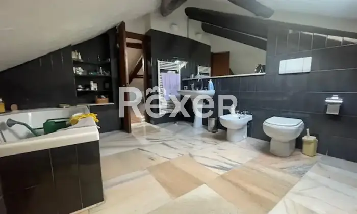 Rexer-Milano-Quadrilocale-in-vendita-in-Via-Mincio-a-Milano-Altro