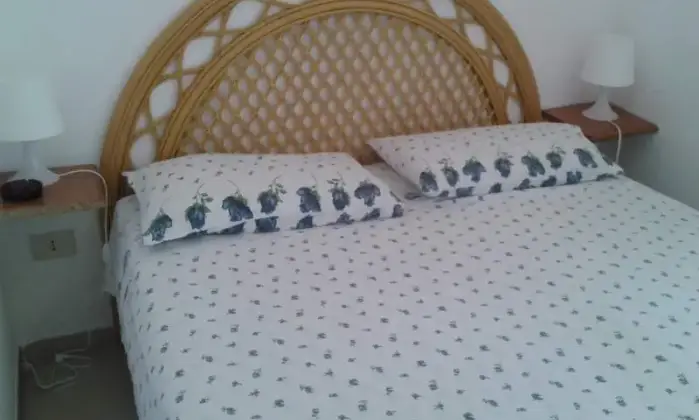 Rexer-Ponza-Appartamento-CAMERA-DA-LETTO