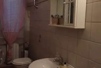 Rexer-Capodimonte-Piccolo-appartamento-in-campagna-BAGNO