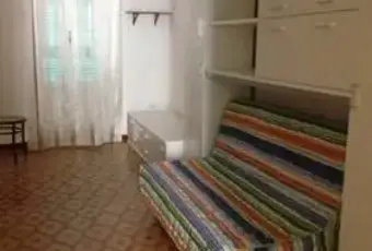 Rexer-Capodimonte-Appartamento-vacanze-a-Capodimonte-CAMERA-DA-LETTO