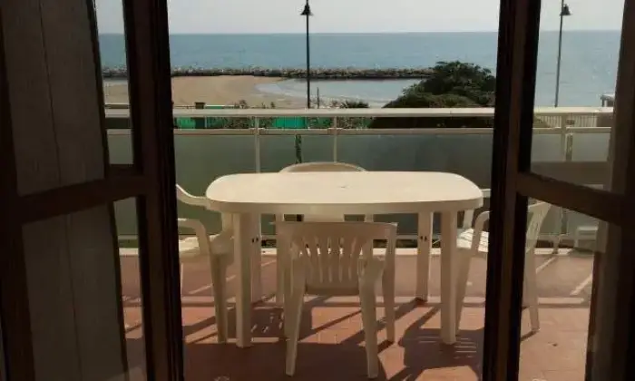 Rexer-Formia-Case-vacanze-fronte-mare-TERRAZZO
