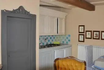 Rexer-Viterbo-Appartamento-con-terrazza-a-Viterbo-CUCINA