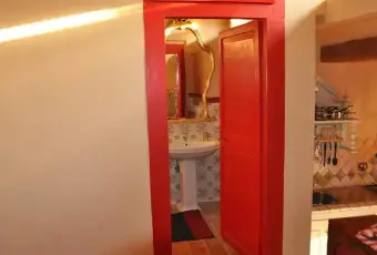 Rexer-Viterbo-Monolocale-con-terrazza-a-Viterbo-BAGNO