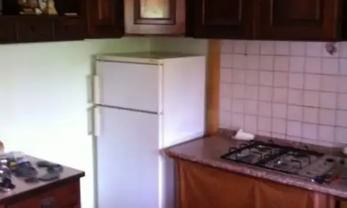 Rexer-Ardea-Appartamento-in-residence-ad-Ardea-CUCINA