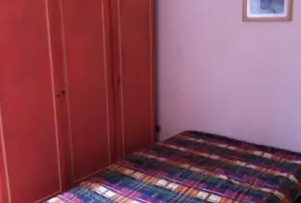 Rexer-Ardea-Appartamento-in-residence-ad-Ardea-CAMERA-DA-LETTO